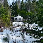Lodge Halvorseth *
