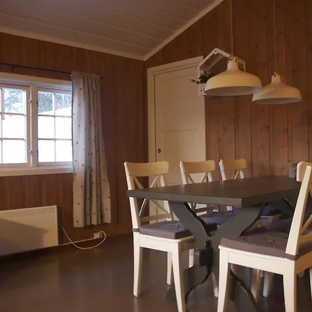 哈沃尔塞斯山林小屋 * Prestfoss